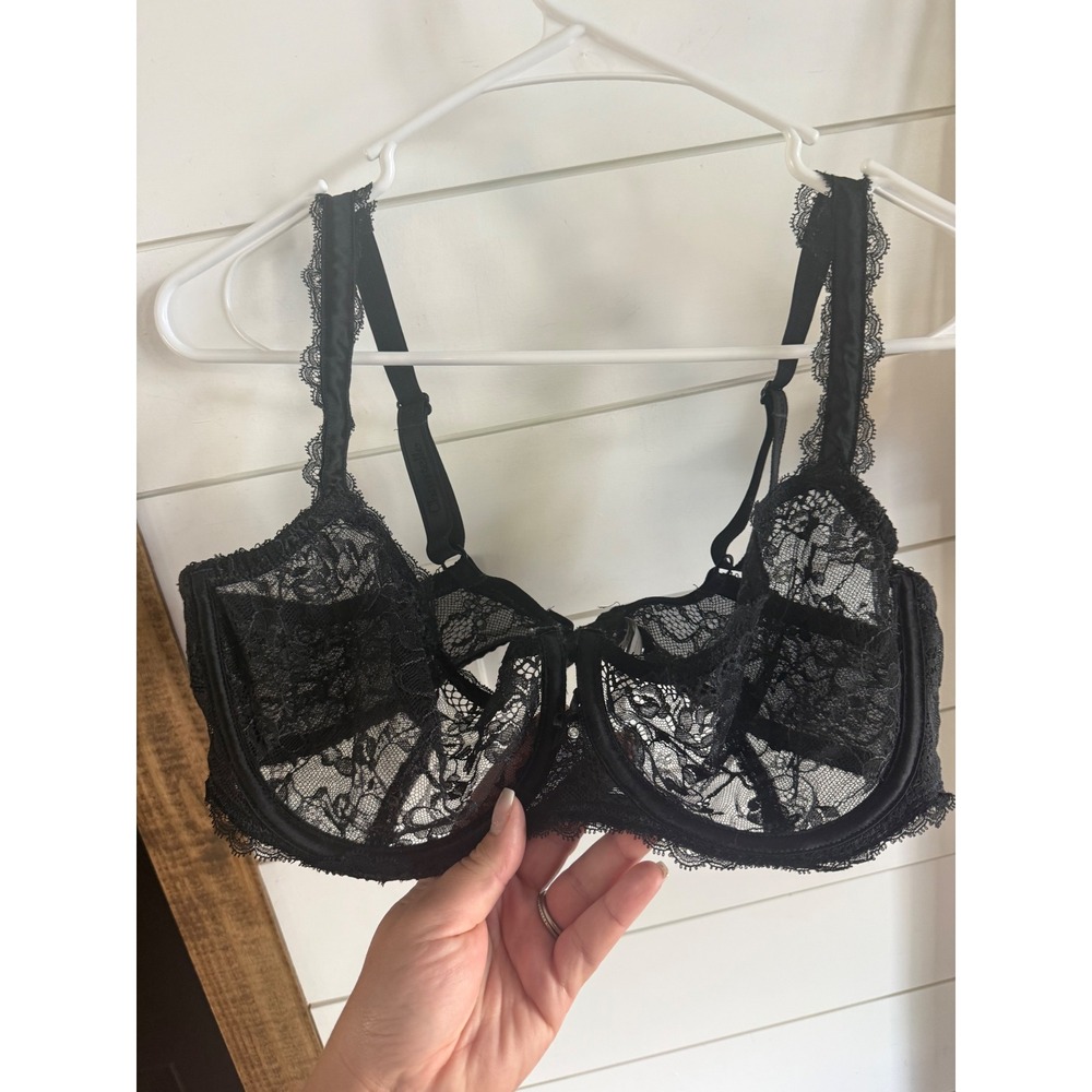 Chantelle‎ Black Floral Lace Unlined Underwire Bra 36DD Eyelash Trim Logo Straps